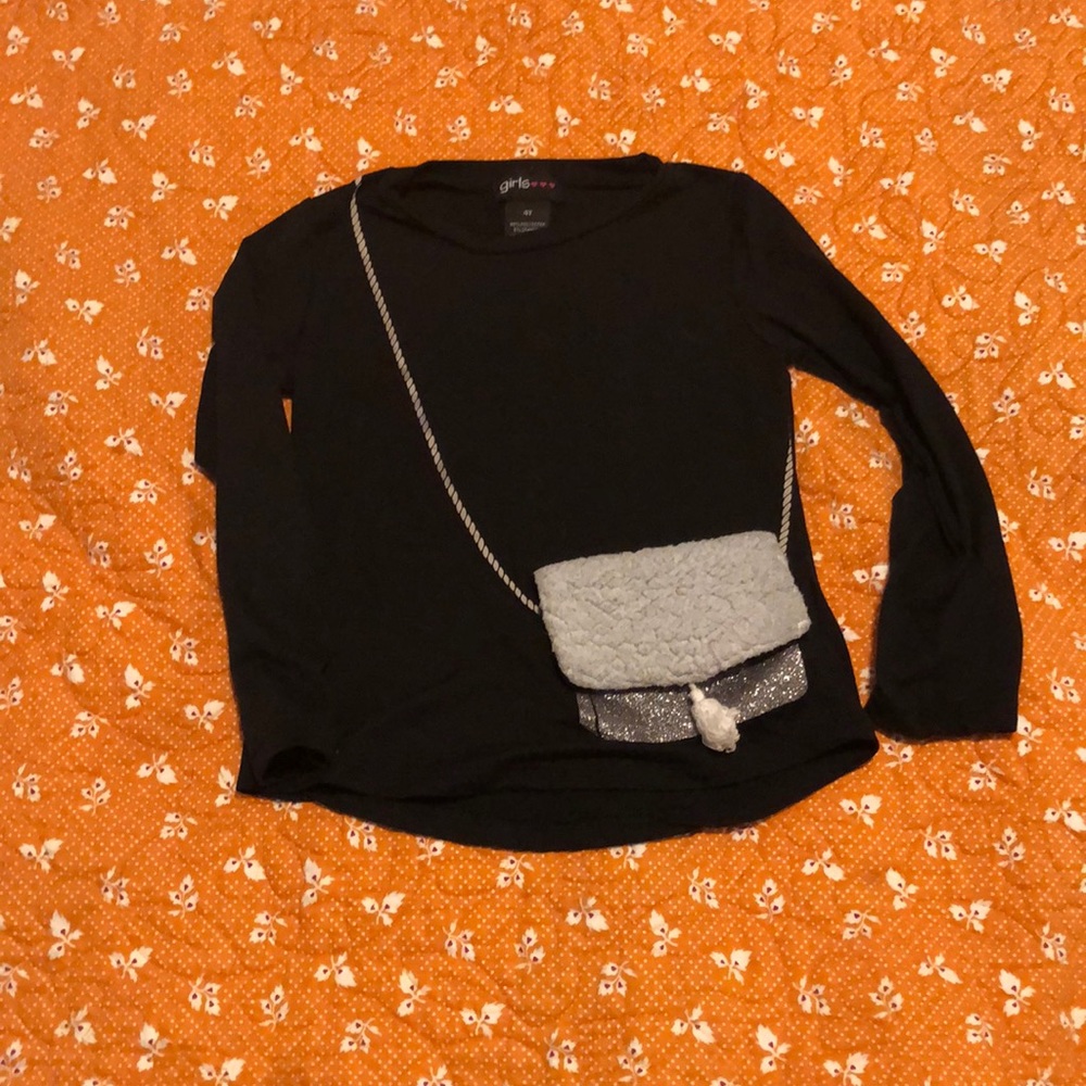 Girls long sleeve black tee